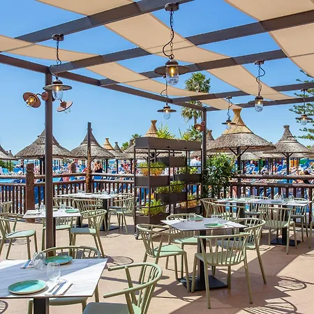 Sunset Club Apartahotel 4*